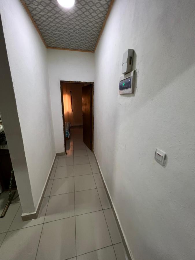 Appartamento Les Logis De Nouvelle Route Bastos Yaoundé Esterno foto